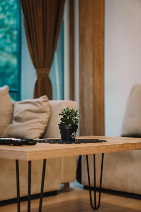 Green Apartments Prishtina プリシュティナ エクステリア 写真