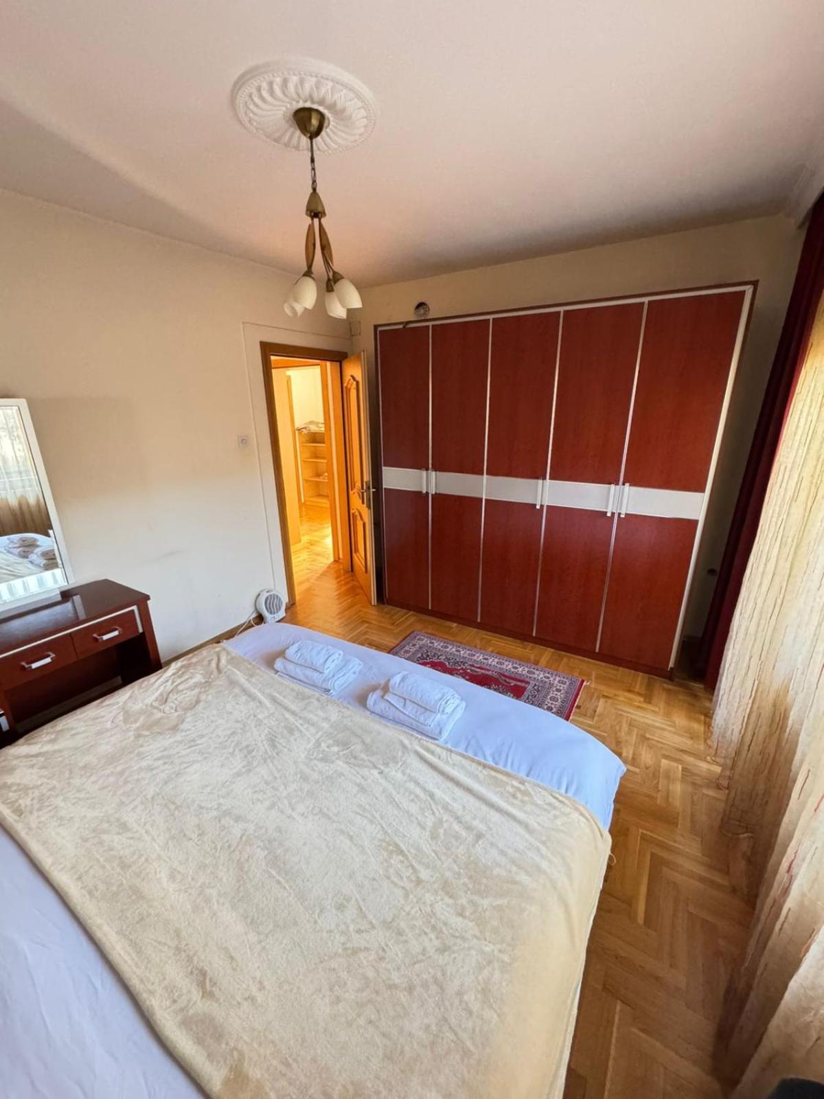 Green Apartments Prishtina プリシュティナ エクステリア 写真