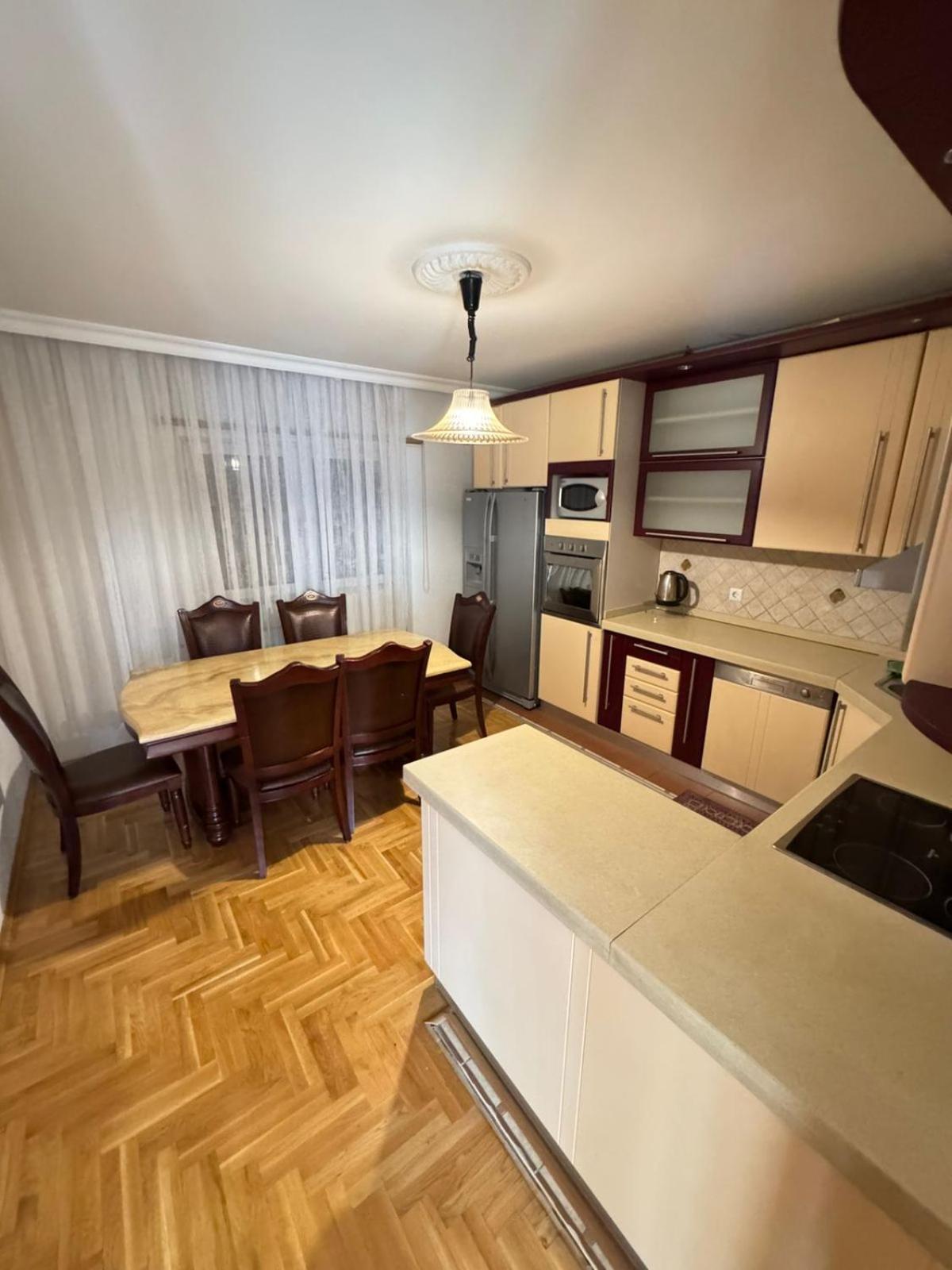 Green Apartments Prishtina プリシュティナ エクステリア 写真