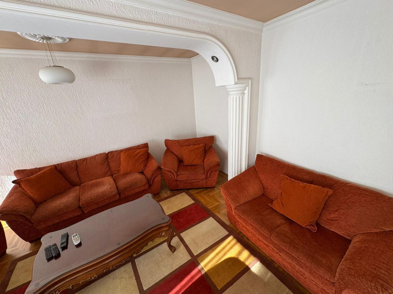 Green Apartments Prishtina プリシュティナ エクステリア 写真